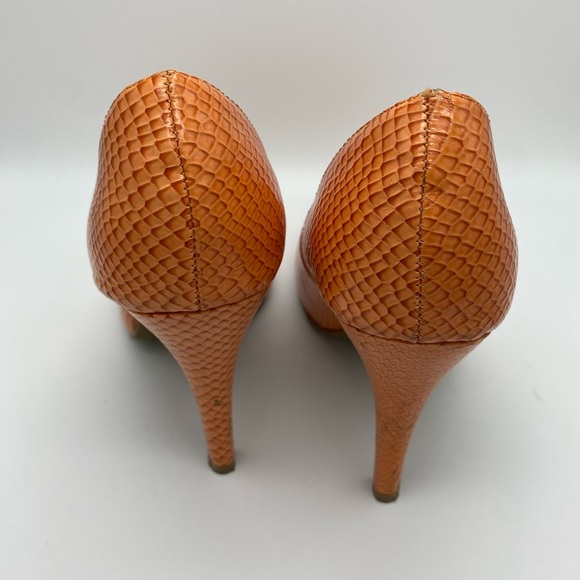 🔥5 for $20🔥 Steve Madden Orange Ronni Faux Snakeskin Stiletto Heels Size 6.5 - Picture 4 of 16